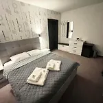 Pensionat Boris House 4*